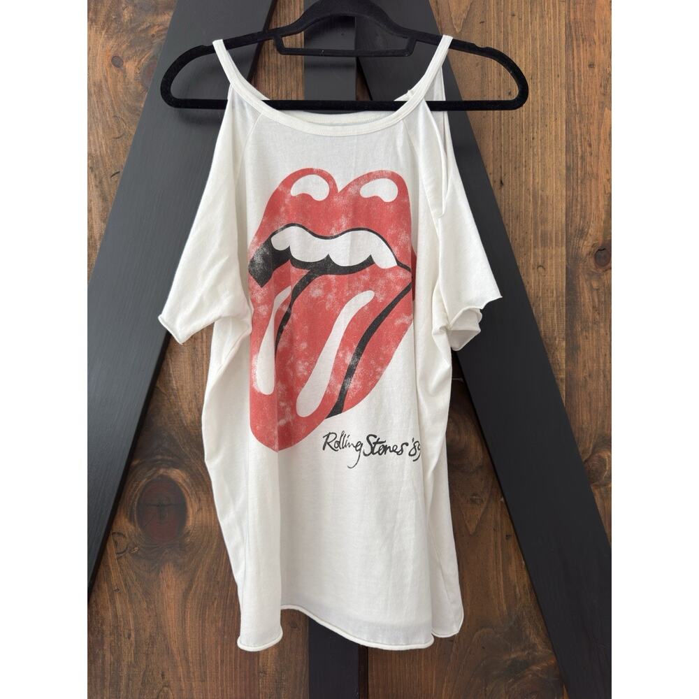 Rolling Stones Cold Shoulder Plus Size 1X Tee - Picture 3 of 7